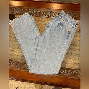 Vintage Levi’s Men 501 Button Fly Light Wash Jeans 33 X 34